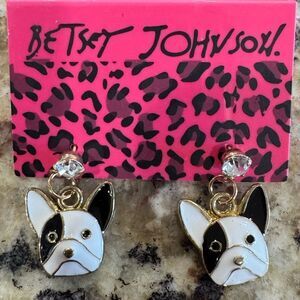 EARRINGS! Betsey Johnson Black and White French Bulldog Earrings BNWT
